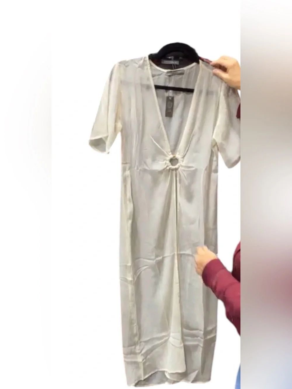 Vince Camuto Beach Coverup